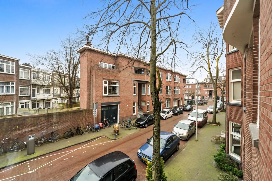 Photo 11 of Van der Capellenstraat 34