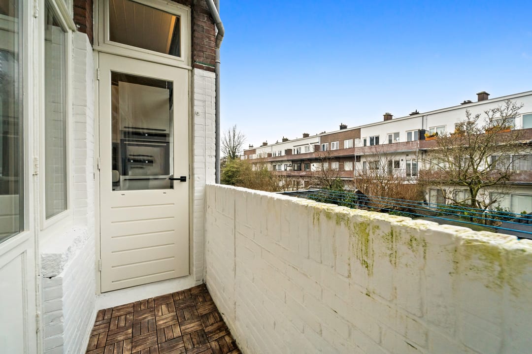 Photo 16 of Van der Capellenstraat 34