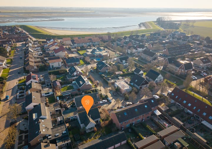 Photo 2 of Krabbenkreekstraat 8