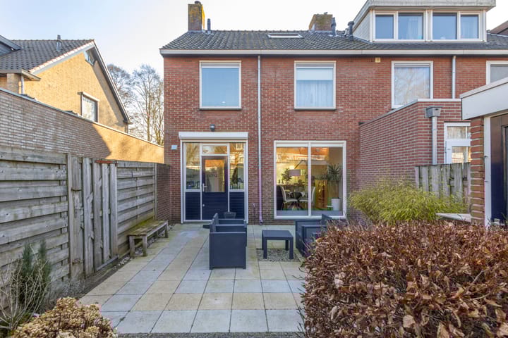 Foto 32 van P.A. de Genestetstraat 132