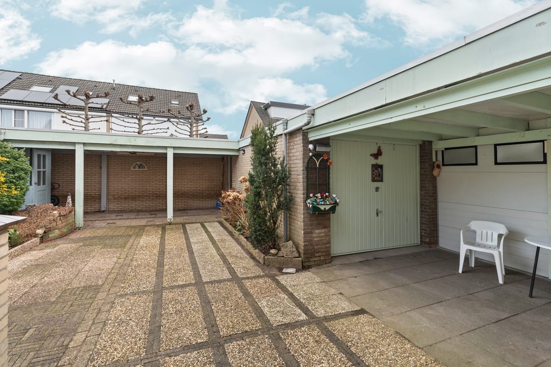 Photo 38 of Polstraat 56