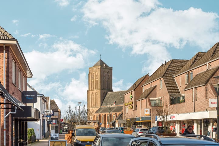 Foto 49 van Polstraat 56