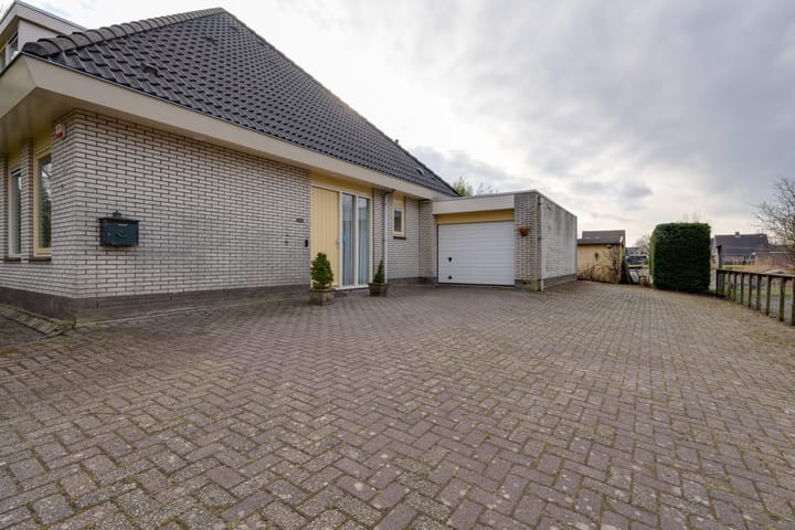 Foto 7 van Voorburggracht 49