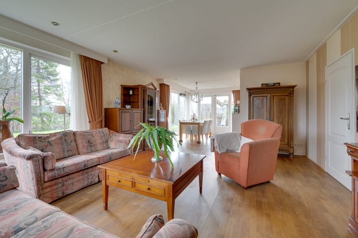 Foto 14 van Voorburggracht 49