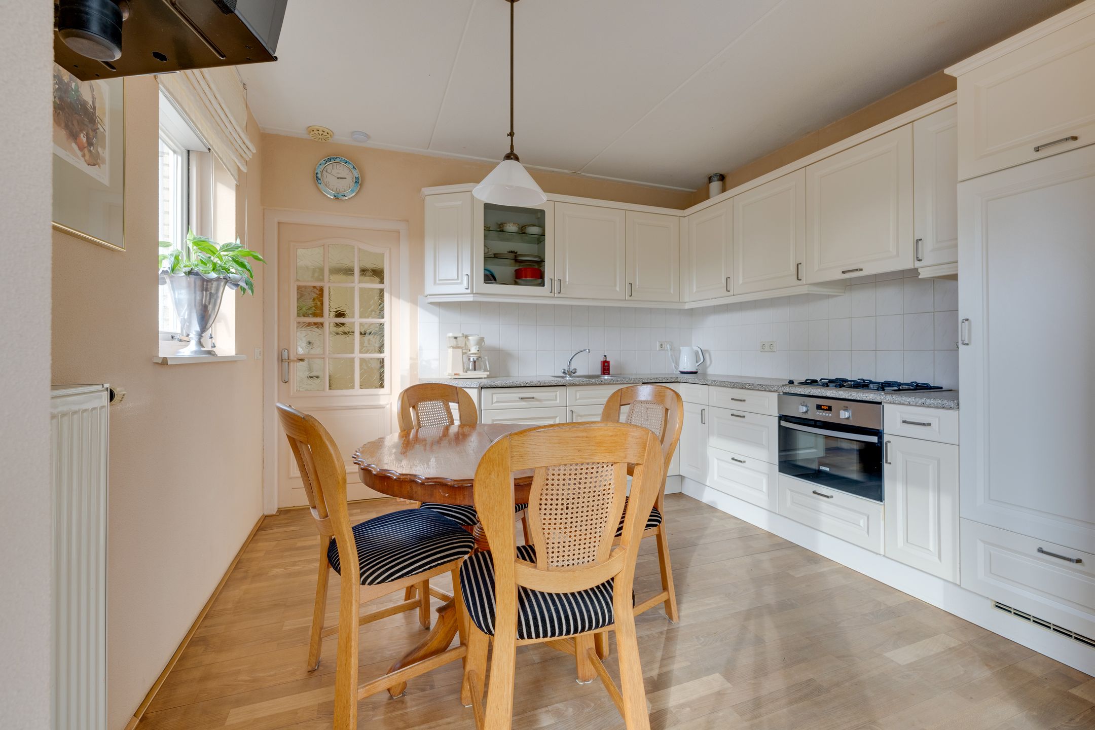 Foto 18 van Voorburggracht 49