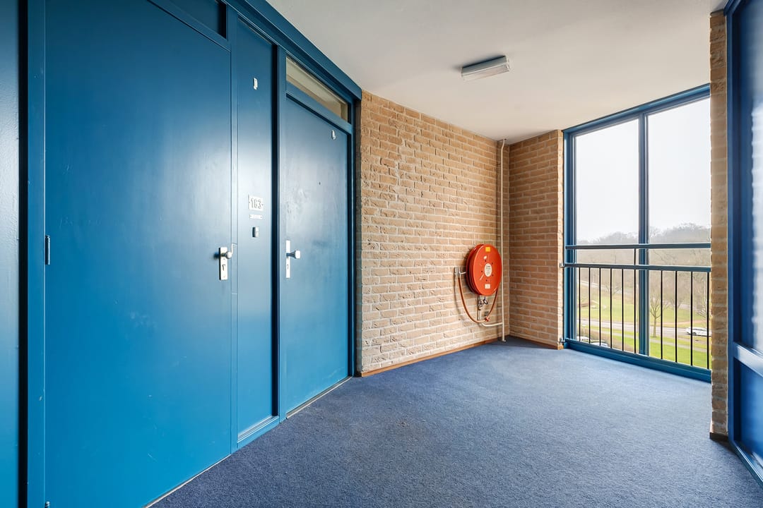 Photo 11 of Rommestraat 163