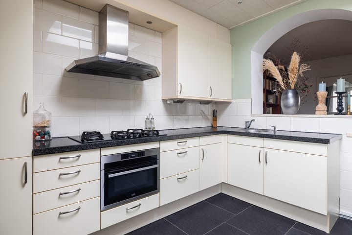 Photo 9 of Prof. Lorentzlaan 84