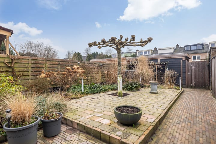 Photo 14 of Prof. Lorentzlaan 84