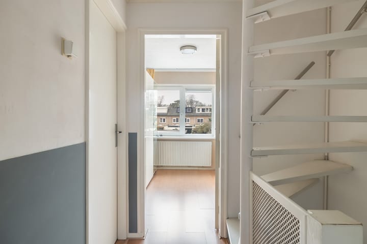 Photo 17 of Prof. Lorentzlaan 84