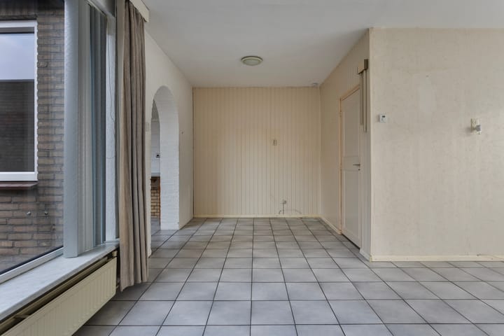 Foto 14 van van Beeckstraat 21