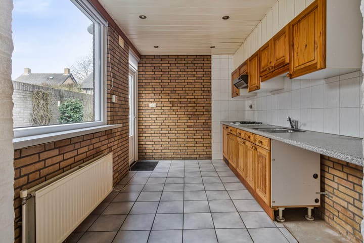 Foto 16 van van Beeckstraat 21