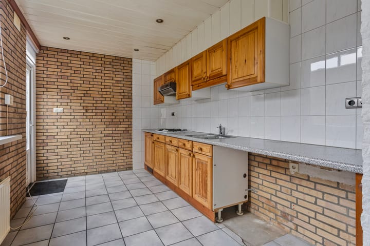 Foto 17 van van Beeckstraat 21