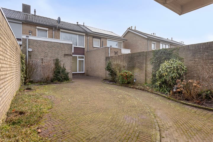 Foto 30 van van Beeckstraat 21