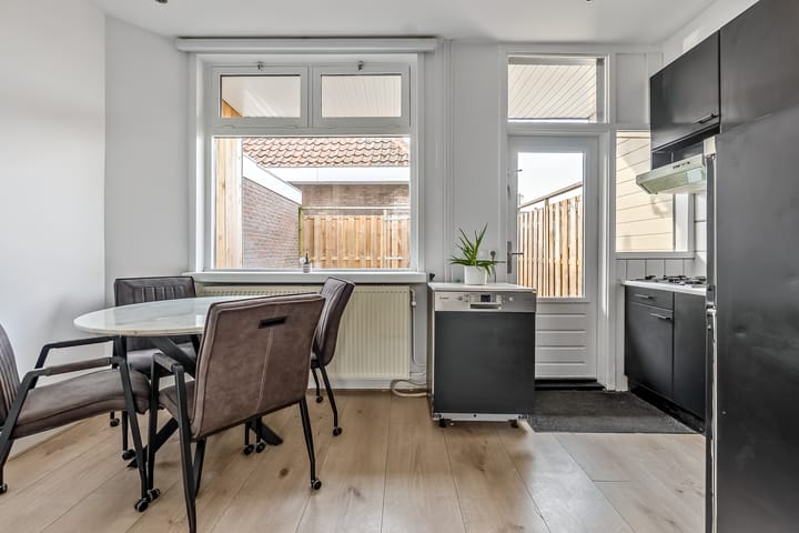 Foto 9 van Constantijn Huygensstraat 59