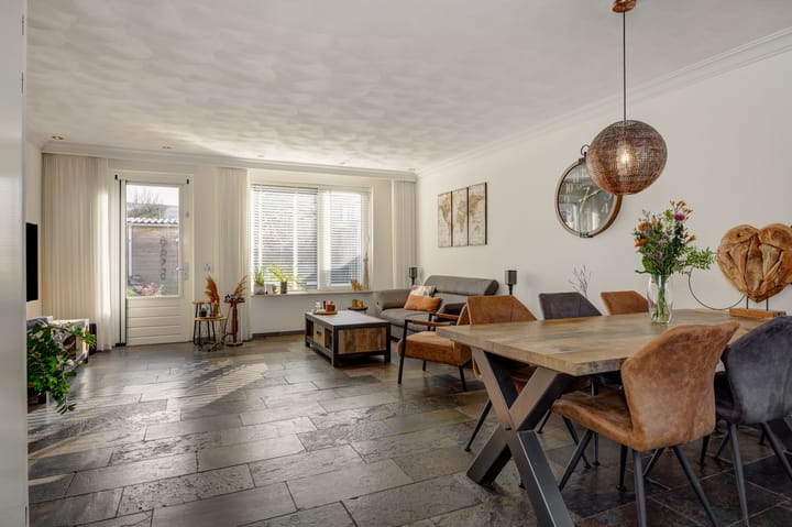 Foto 9 van Elzenseloop 30