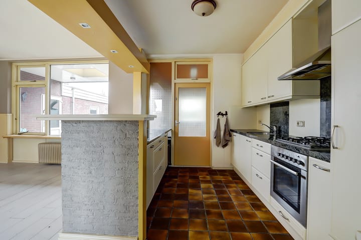 Foto 10 van Christinastraat 12