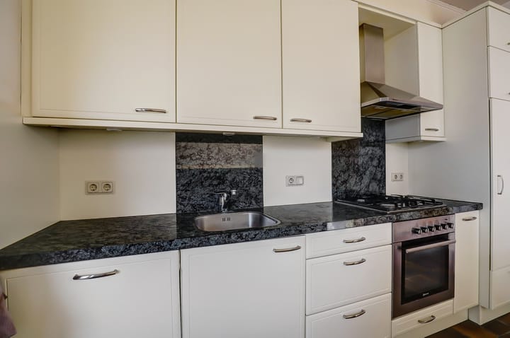 Foto 12 van Christinastraat 12