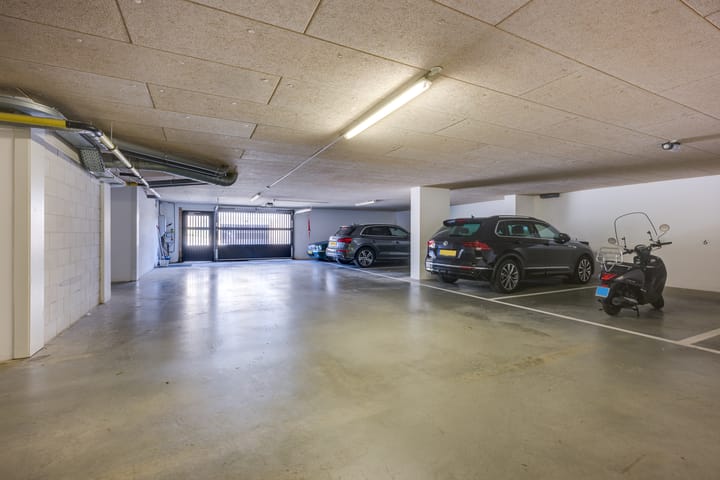 Foto 35 van Hugo Clausstraat 6