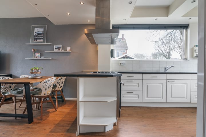 Foto 15 van Valeriaan 74