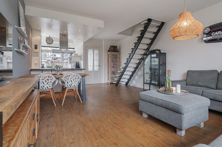 Foto 20 van Valeriaan 74