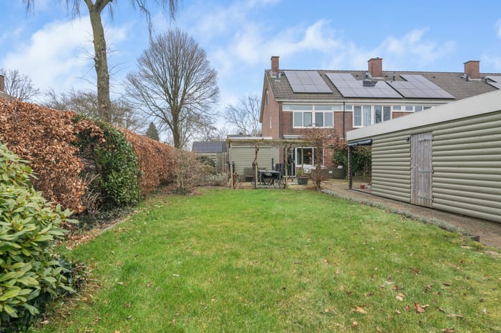 Foto 48 van Valeriaan 74