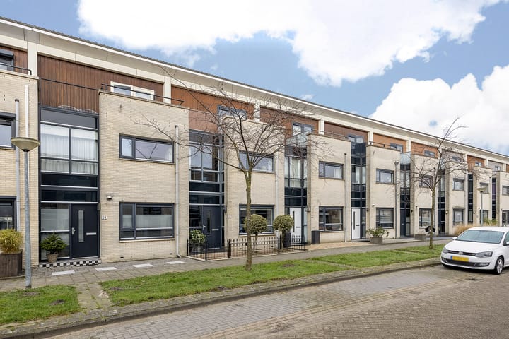 Foto 1 van Avondrood 22