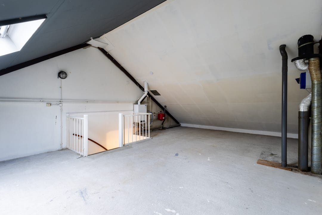 Foto 23 van Hoogvliethof 9