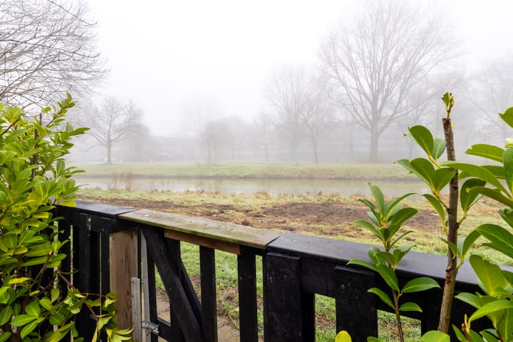 Foto 27 van Hoogvliethof 9