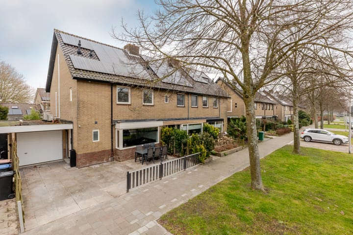 Foto 1 van Dwarsweg 32