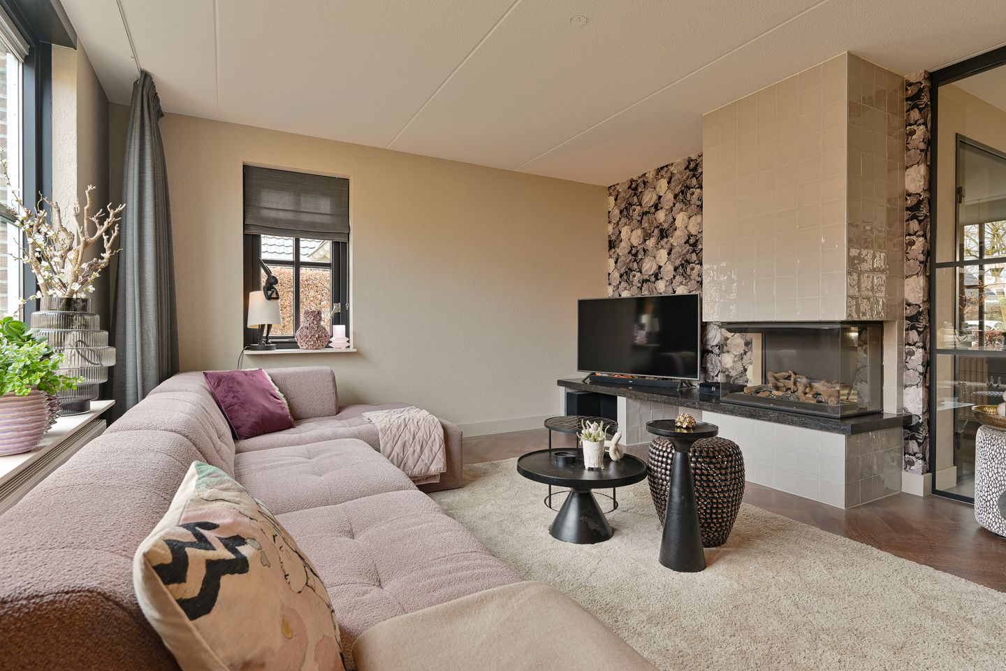 Foto 14 van Vuurvlinder 6