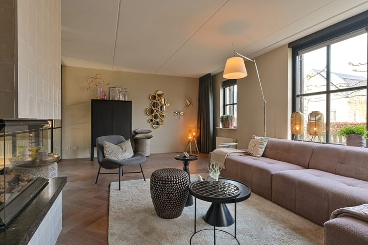 Photo 20 of Vuurvlinder 6