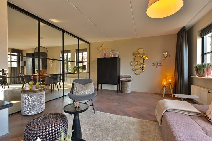 Photo 23 of Vuurvlinder 6