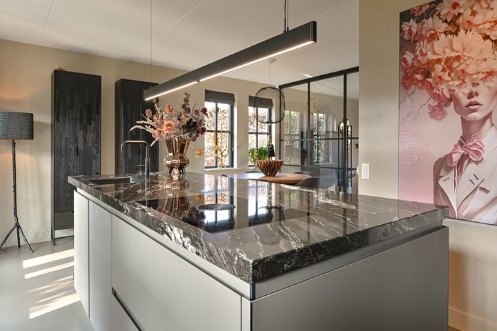 Photo 37 of Vuurvlinder 6