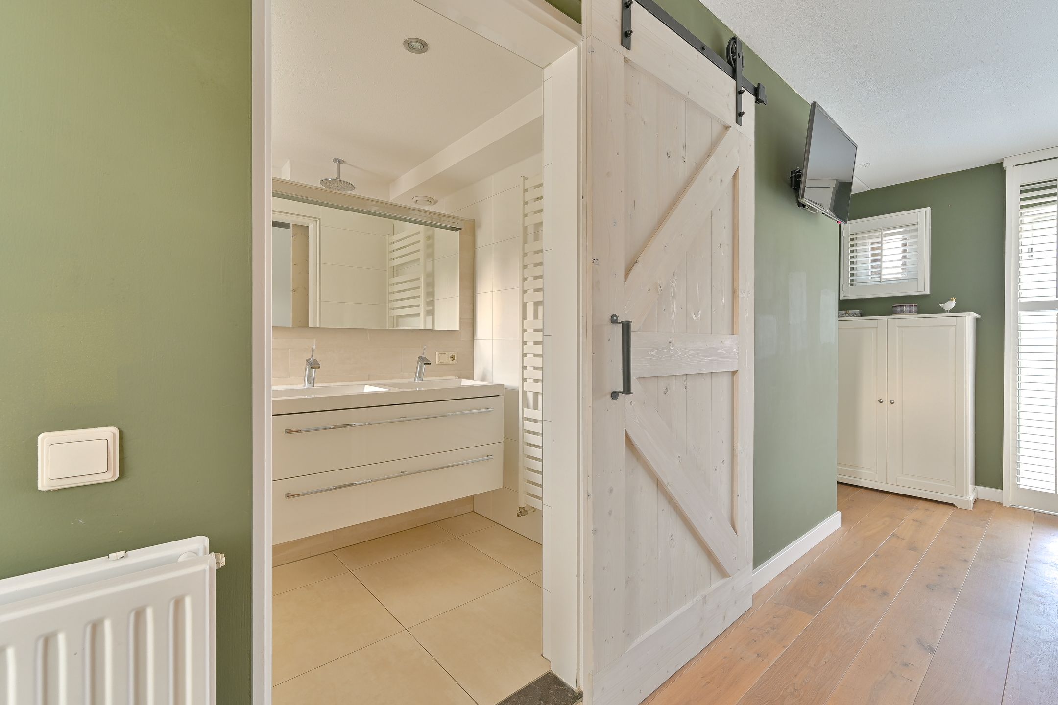 Foto 51 van Vuurvlinder 6