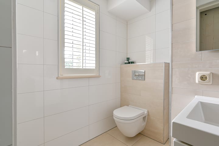 Photo 57 of Vuurvlinder 6