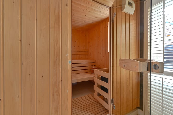 Photo 64 of Vuurvlinder 6