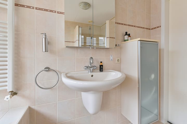 Photo 76 of Vuurvlinder 6