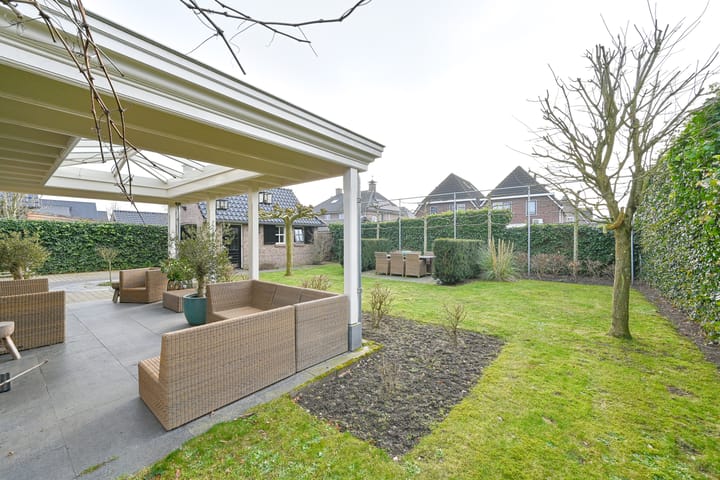 Photo 103 of Vuurvlinder 6