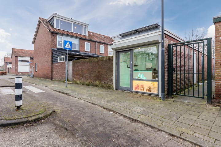 Foto 45 van Bruno Renardstraat 19