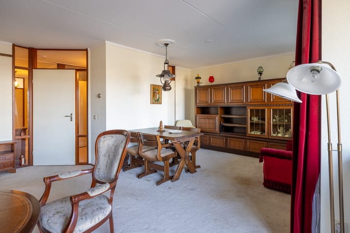 Foto 8 van Schouwburgplein 104