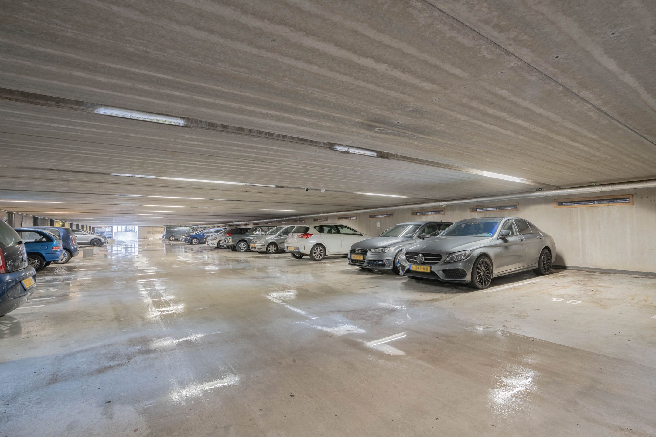 Foto 24 van Alma Tademastraat 90