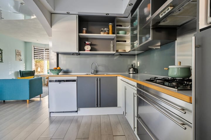 Photo 11 of Johan Willem Frisostraat 26