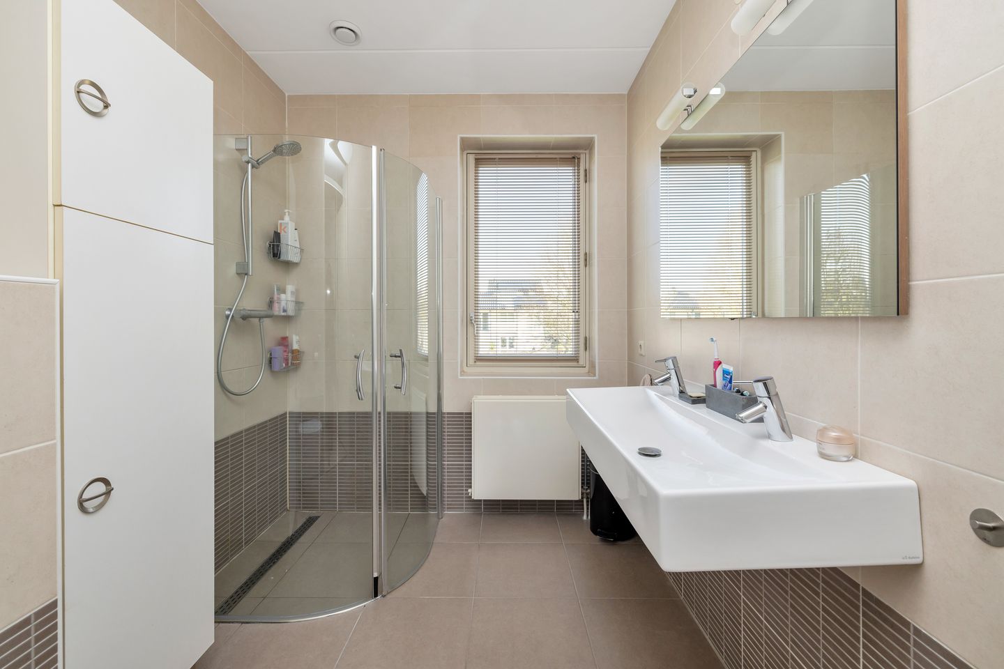 Foto 34 van Fanny Blankers-Koenlaan 125