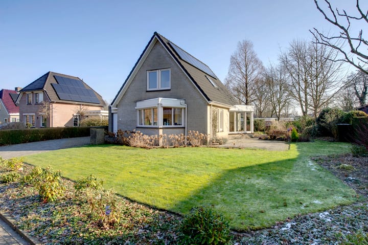 Photo 1 of Bovenlanden 8