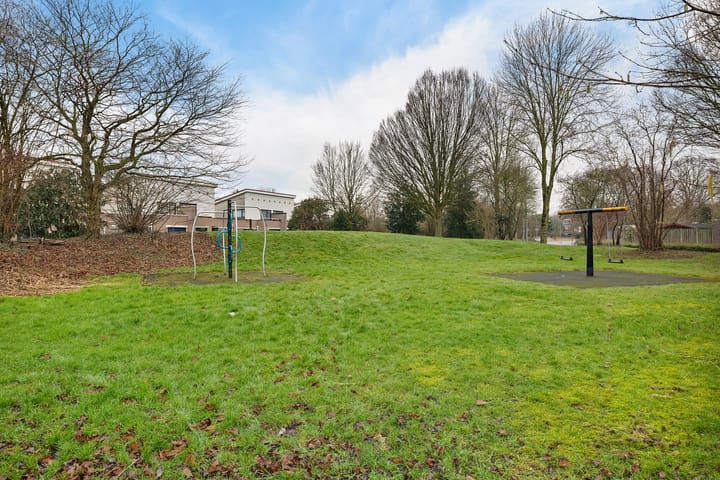 Foto 33 van Rozengaard 12 35