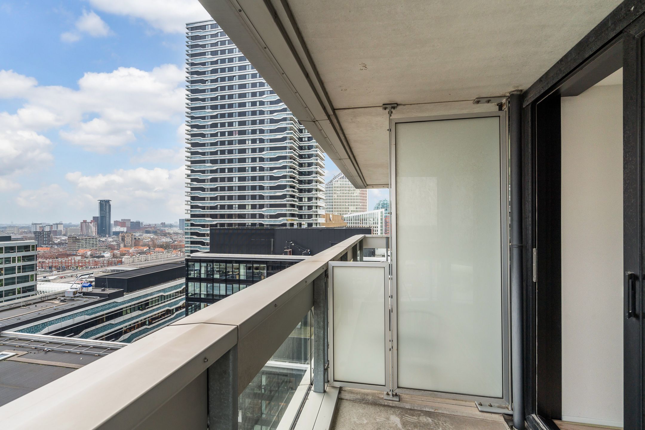 Foto 21 van Bezuidenhoutseweg 65-69