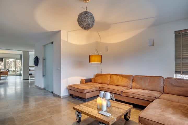 Foto 9 van Nijkerkstraat 11