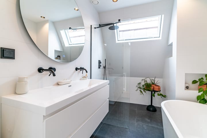 Foto 22 van Van Mierisstraat 38