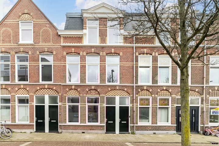 Foto 29 van Van Mierisstraat 38