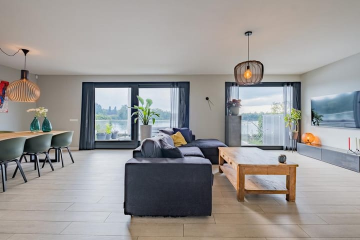 Foto 4 van Oeverzwaluw 21